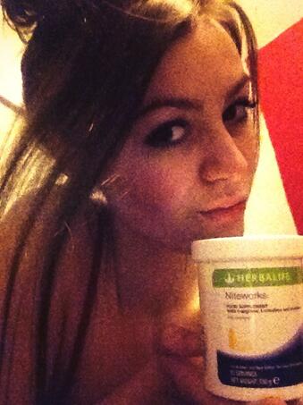 I'm off to bed with #Herbalife #Niteworks niiiiight 😴 http://t.co/YsMjs40jJr<a href="/tag/herbalife"class="tags">#Herbalife</a><a href="/tag/niteworks"class="tags">#Niteworks</a>