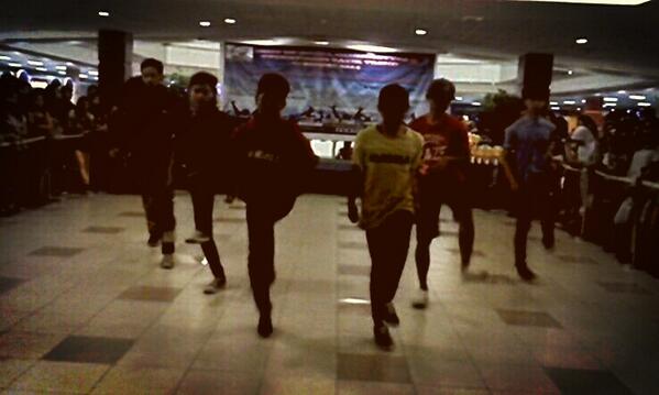 At D mall :) <a href="/Stuart_little95/">StuartLittleSquad</a>