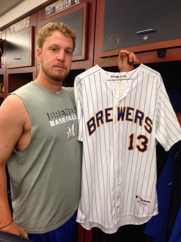 milwaukee brewers jerseys tonight