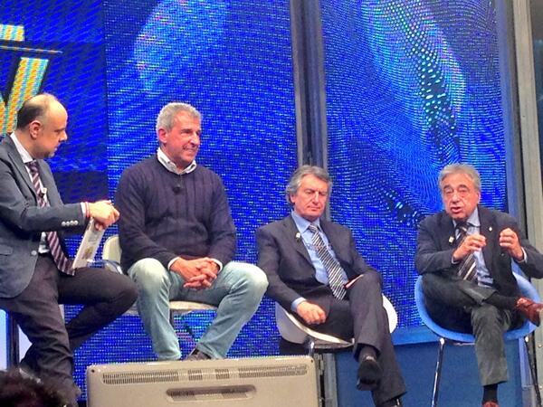 GoalShowOfficia's tweet photo. "La garanzia per i nuovi arrivi sarà la presenza di Benitez" #GoalShow http://t.co/SwhIr9YiNm