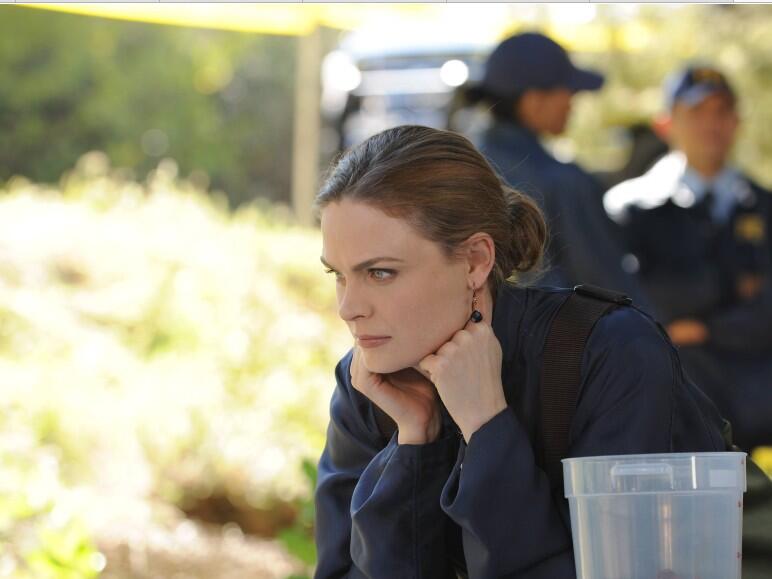 emilydeschaneldratemperancebrennan