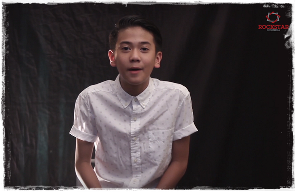 RT"<a href="/iqbaale/">iqbaal ramadhan</a>: #infoDVD3rdAnnivSoniQ ^_^ rockstarindonesia.com  <a href="/rockstar_indo/">Rockstar Indonesia</a>"