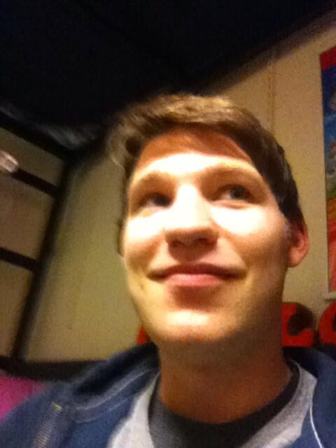 kingblasiman's tweet photo. "@SharBear_12: @kingblasiman #lookatthatman http://t.co/ZAkj7rup7u" Hahahaha