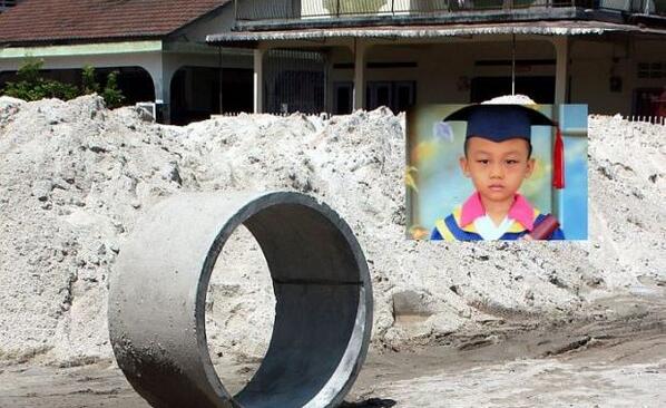 staronline's tweet photo. 10-year-old boy dies after  being hit by concrete cylinder http://t.co/SW2QeoJAvM http://t.co/CzD2HmgfT5