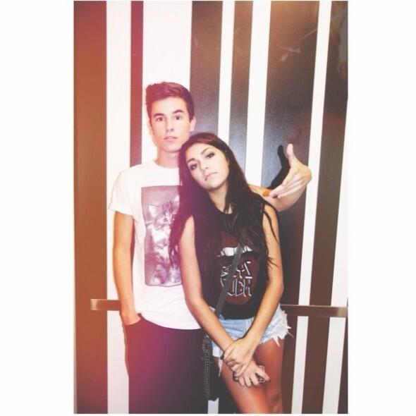 sclfic's tweet image. Me &amp;amp; my bestfriend ❤️ @kianfakerbro we so swaggy