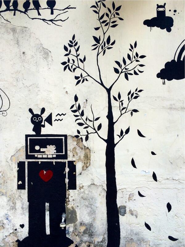 adentyz's tweet image. Found this cute graffiti #boliao