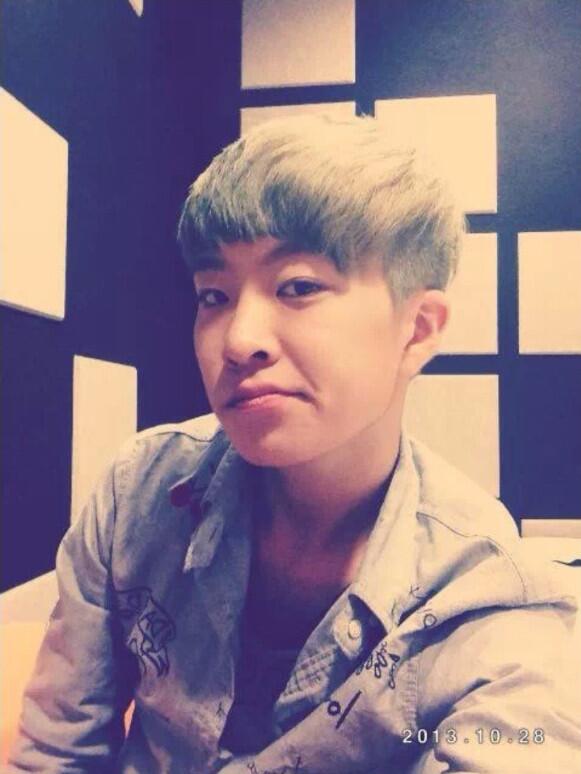 BlPsfVmCEAAxdef.jpg:large