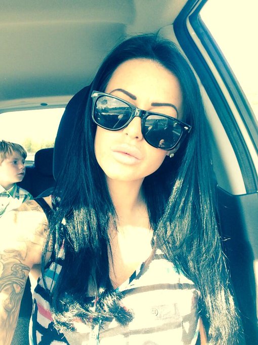 Up and out beautiful day 💞 http://t.co/pjVbgPIU1d<a href="/tag/tats"class="tags"><span>#tats</span></a><a href="/tag/buildingsix"class="tags"><span>#buildingsix</span></a><a href="/tag/animeedge"class="tags"><span>#animeedge</span></a>