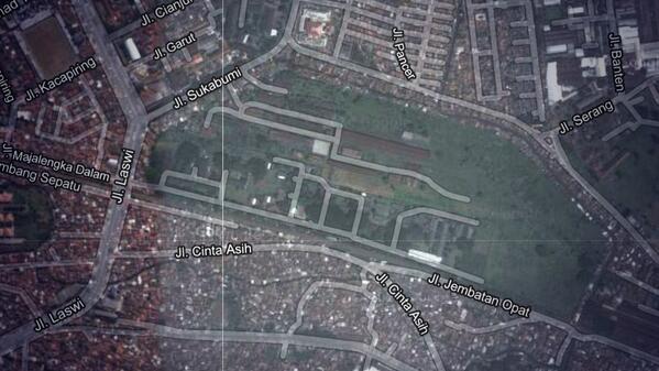 Deket rel pak <a href="/ridwankamil/">Ridwan Kamil</a>:  RT Akhir april kita launching "BDG akan pny 10 Ha Hutan kota di Laswi. "