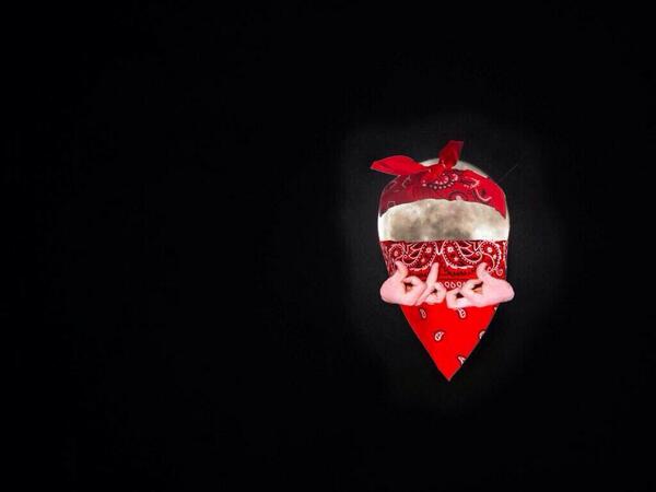 NotGuysHumor's tweet image. Rare photo of the blood moon last night..