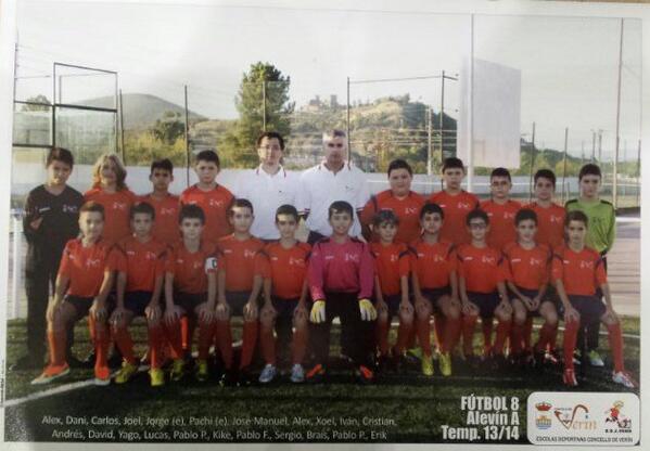 EDCVerin's tweet photo. Los Alevines A, disputarán la Fase Previa de la Arousa Cup los días 17 y 18 de Abril.
Suerte para los chicos!!!! http://t.co/Wqzt4CaRVF