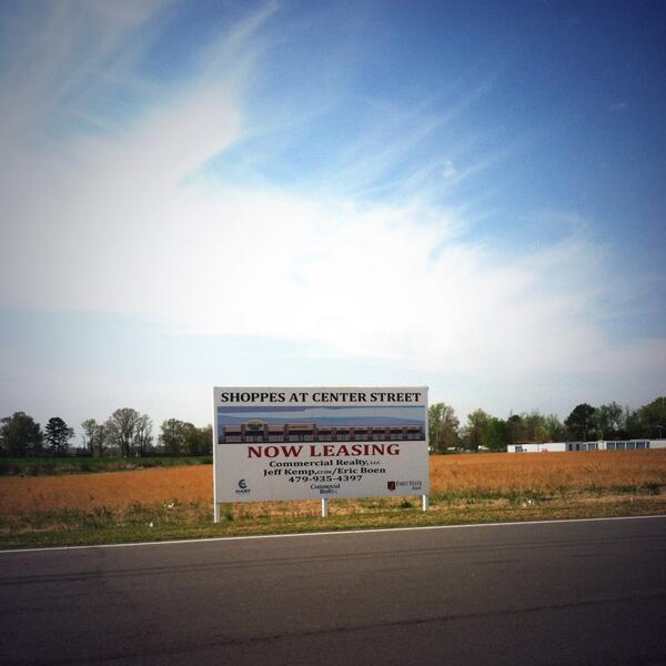 HartConLLC's tweet image. Starting construction on the Shoppes at Center Street!  @DollarTree @HibbettSports #BeebeAR