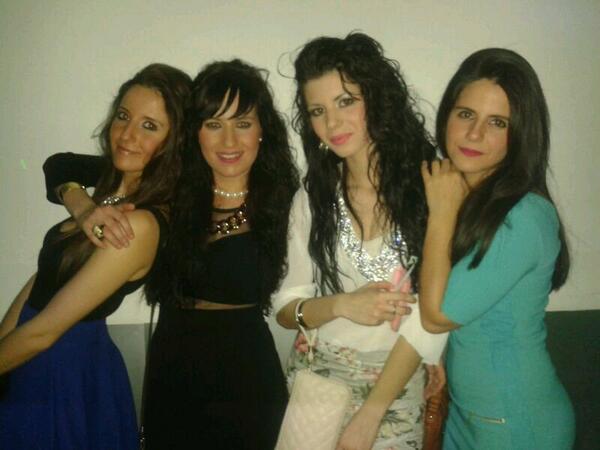 R_J_R_92's tweet photo. Feliz de tenerlas ami lado!!@itziar_luma @mariacordobafp @ManuelaRiv #aykerepetirpreciosas os kieroo!! http://t.co/yRAN9h4E5T