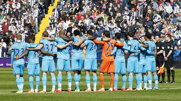 SpursOfficial's tweet image. The Club today stands together with @LFC to remember the 96 who lost their lives at Hillsborough 25 years ago.