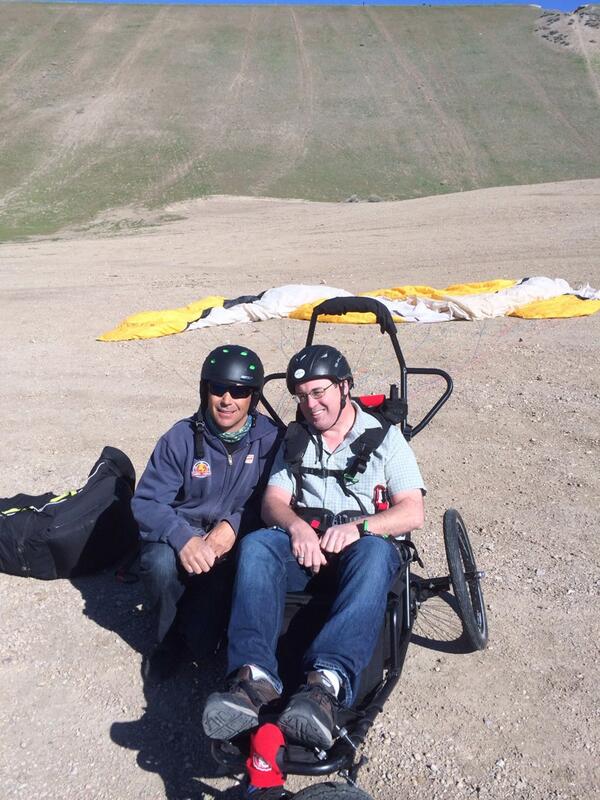 ProjectAirtime's tweet photo. Congrats Chip! Did some of the steering on the way down and said it was the funnest thing ever. #adaptivesports #fly http://t.co/t9y2TswVsK