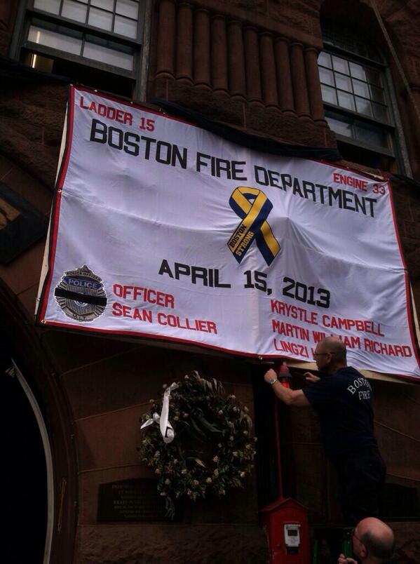 CtownWorkingMan's tweet image. With their own Tragedy #Eng33 #Lad15 Thinking of Others @bostonmarathon @BostonFire #LTWalsh #ffKennedy @fox25gene