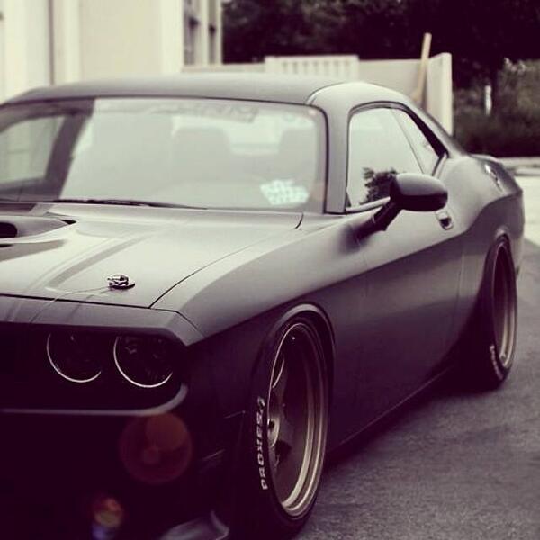 Take a break from your hectic morning and admire this #Dodge #Challenger