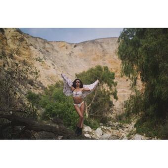 I believe I can fly, I believe I can touch the sky..🎶 http://t.co/qbn71iFbbS<a href="/tag/heavenandhell"class="tags"><span>#heavenandhell</span></a>