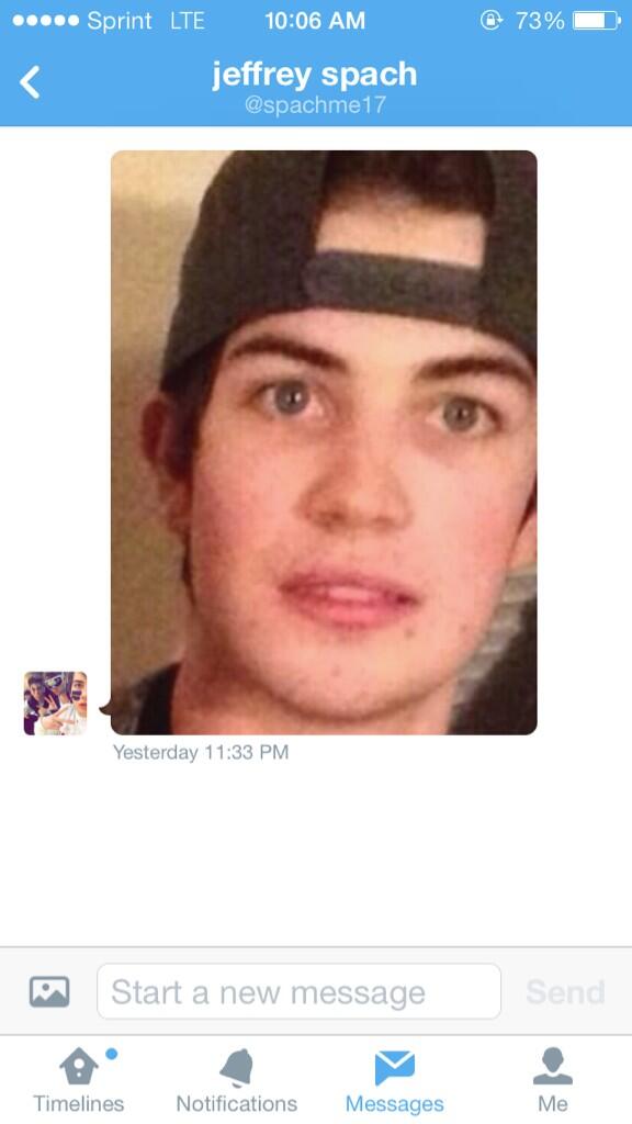 CVcloseups's tweet image. Shoutout to @spachme17 for trying to dm us his own picture