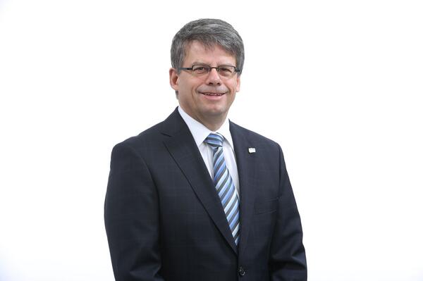 Gaétan Desroches, chef de la direction de @LaCoop_federee cnw.ca/ojLM1B