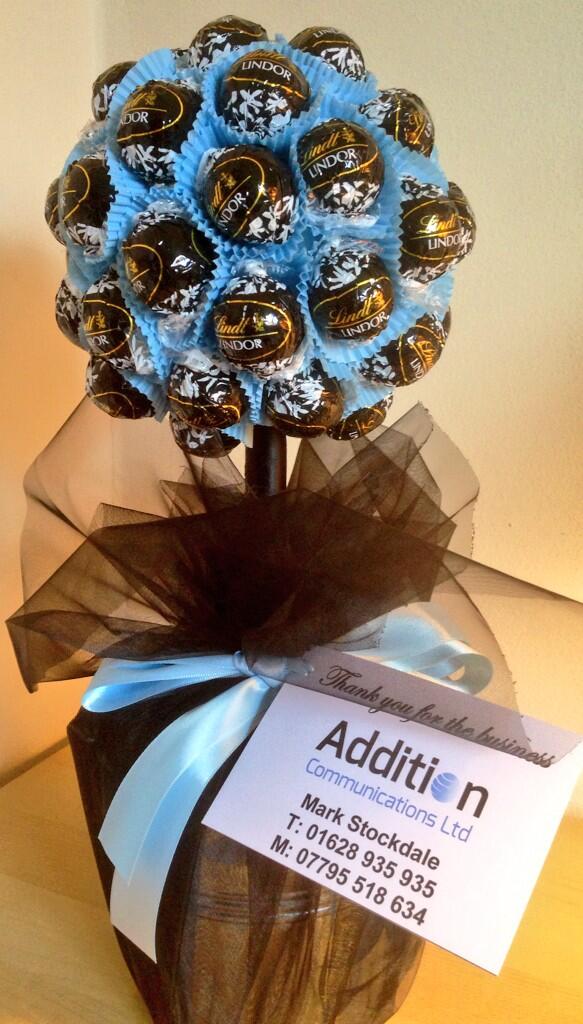 Additioncomms's tweet image. “@BucksCandy: @Additioncomms commissioned this tree from us this week. Thank you for the business! http://t.co/lcUkTfLfwE” . Thanks Penni!