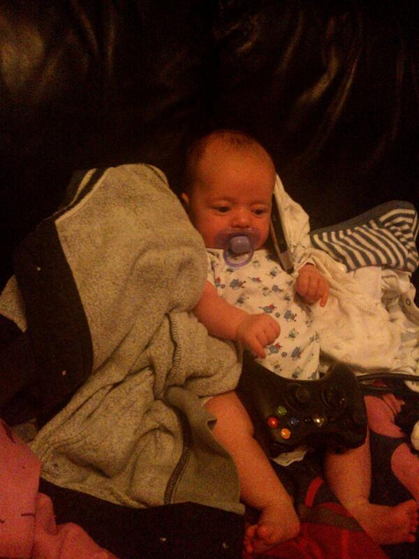 JaydeEllesse's tweet photo. @Jaydenchilling #cutie http://t.co/AQWxNWrkkk