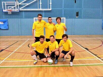 VicMG4's tweet photo. EÑE Futsal Club 10-4 Athletic Italy... facilmente eh @Mike_SM3! http://t.co/Bs0tUXCd30