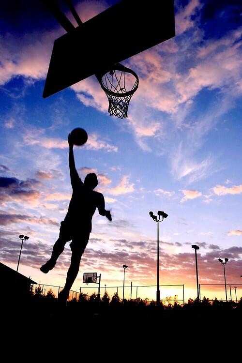 demas6Basket's tweet photo. La felicidad se encuentra en las pequeñas cosas http://t.co/IQnooTScri