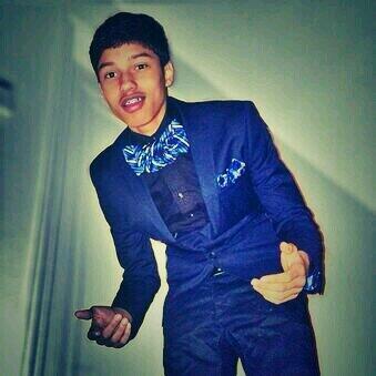 tay_tay207's tweet photo. #mcm @Dario_Movement http://t.co/IrRx7keUQ0