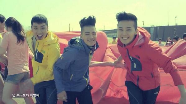daiki9hulk12nd's tweet photo. #何の曲かわかったらRT 
#RTした人全員フォローする 
#BIGBANG 
#BIGBANG好きな人RT https://t.co/cRQWEv3QWa