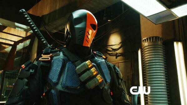 CW_Arrow's tweet photo. No place is off limits to #Deathstroke! #Arrow is all new TOMORROW at 8/7c! http://t.co/ntq1xXnwy2 http://t.co/kdjjIhvrqT