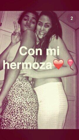 key2floww's tweet photo. Bien eapelucadas @JessiEnelis http://t.co/tzAqM6DlP4