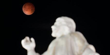 lamula's tweet image. #PrimerEclipseDel2014: FOTOS bit.ly/Qa7r7l