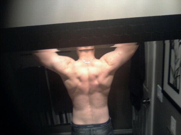 KCFitnesjourney's tweet photo. Back as of April 15 2014 #sohappy http://t.co/o7IdB7fqke