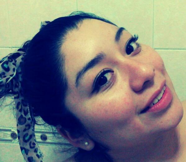 1aleXiiA7's tweet photo. #MANDOMIFOTO nomas pa' que se rian un rato... http://t.co/gkNleC4Fmc