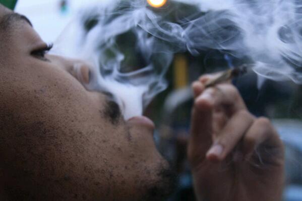 Generall_KAY's tweet image. INHALING all that's GOOD &amp;amp; EXHALING all the bullshit. #NeverGaveAF #NeverWill #RAWlife #RAWlaxing #RAWart #RAWcones