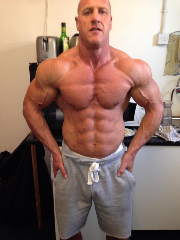 middlock's tweet image. #bodybuilder# 6 weeks out from show time !