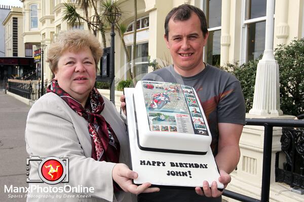 Dave Kneen tweet media