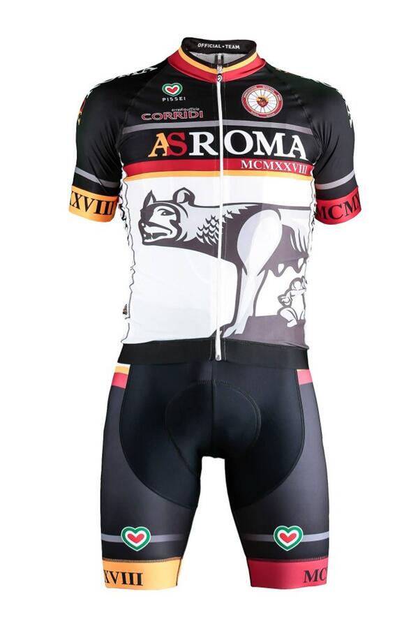 Brutal diseño de <a href="/Pissei/">Pissei</a> para la sociedad ciclista de Roma! Vuestras ideas y deseos para el club se hacen realidad.