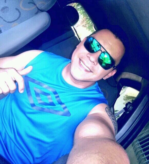 chinesse1983's tweet photo. #selfie http://t.co/SjW4pi7V6G