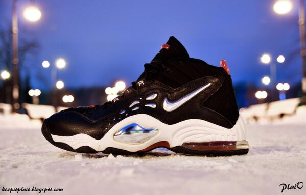 nike 1998 basketball shoes