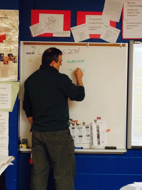 rolat's tweet image. If then looping increase decrease commands until while repeat forever- statements 4 codingvariables #HourOfCode #ocsb