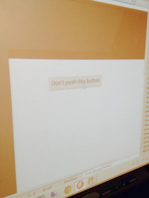 rolat's tweet image. Tablets iPhones  pascal Delphi nexus 7 gr6Ss programming with Marcel Roy #HourOfCode  #lcocsb #ocsb