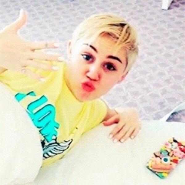 Aloha1102's tweet photo. Miley大丈夫かな？ http://t.co/yE7m3cl5X1