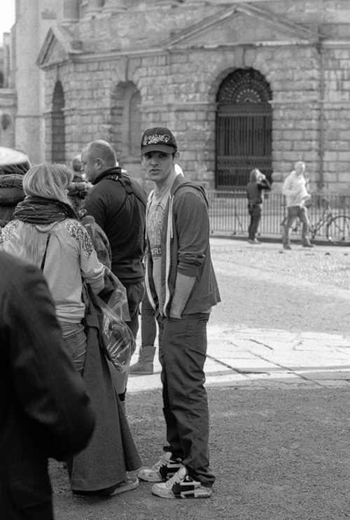 bravenclawesome's tweet image. #ColinMorgan behind the scenes of #TestamentOfYouth. He looks so healthy now, and good god, those muscly arms!