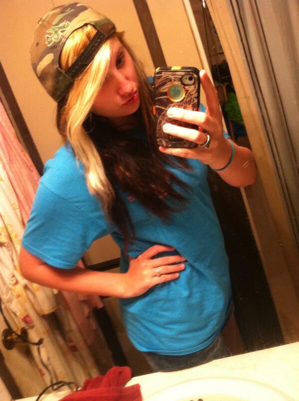 Amy Nicole Hover (AmyNicoleHover) Twitter