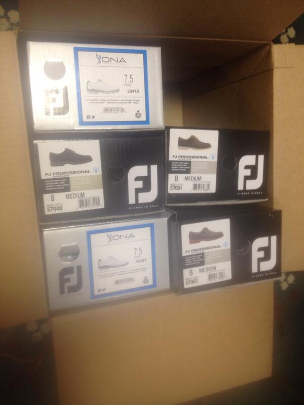 My shoes are here! Ready for golf season Thanks Roach @FootJoy @DerekRoach82