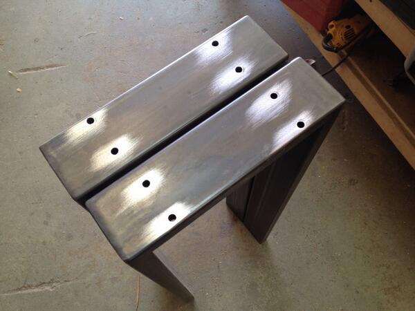 aimeemay's tweet image. Today, I weld. #soulcrafting #tablebuilding #thuglife #boulder