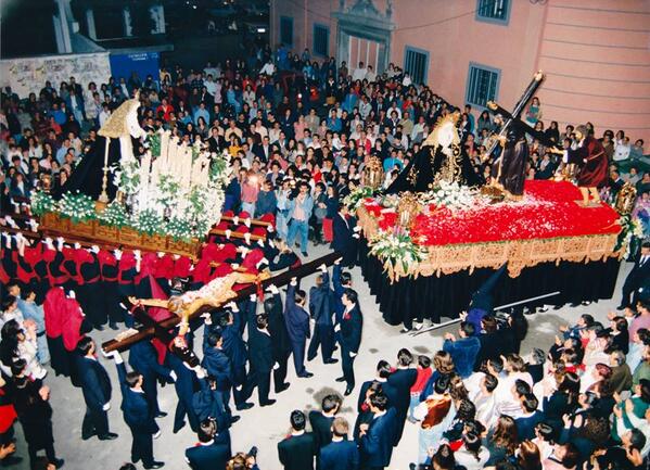 FOTOGRAFÍA CON HISTORIA | Encuentro del Gran Poder con la Salud y la Virgen del Consuelo. #SemanaSantaMotril2014