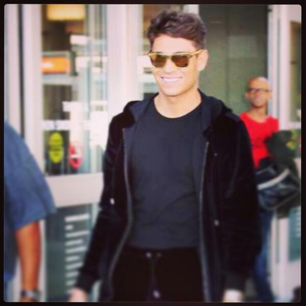 JDalyy19 tweet media